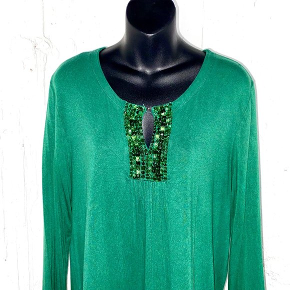 White Stag Emerald Green Blouse with Sequin Bust (L/G 12-14) - Picture 7 of 7